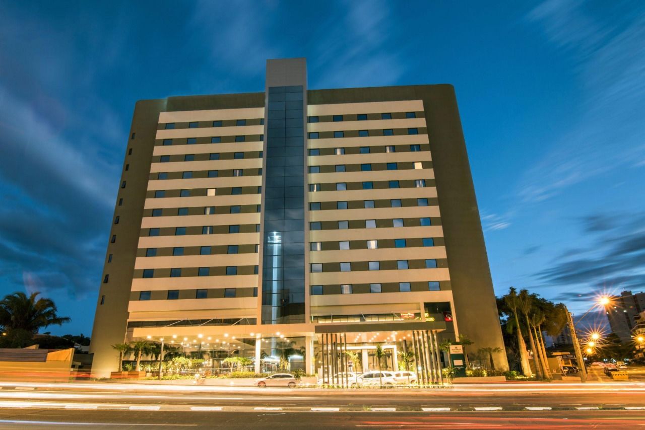 JL Hotel by Bourbon — venue photo 1